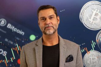 Raoul Pal discusses Bitcoin's correlation with the global M2 money supply and predicts its potential as liquidity conditions stabilize